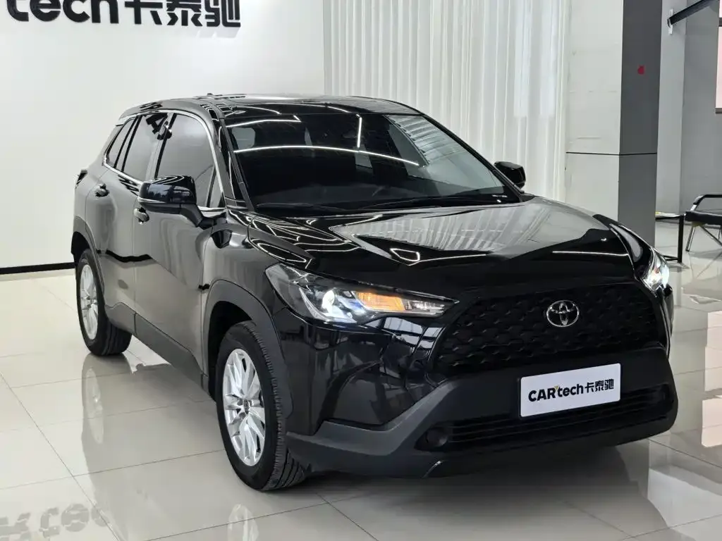 Toyota Corolla Cross — фото 4