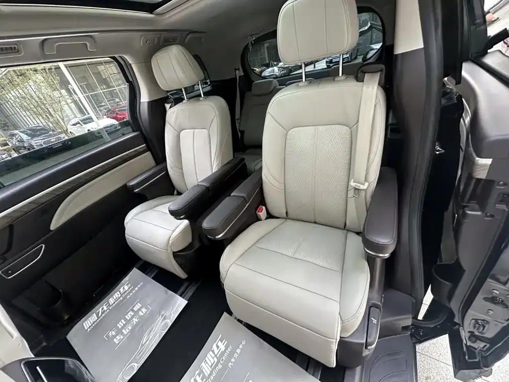 GAC Motor Trumpchi M8 — фото 8