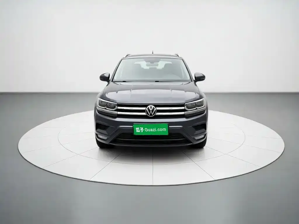 Volkswagen Tharu — фото 2