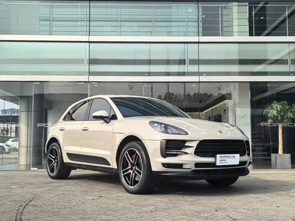 Porsche Macan — фото 7