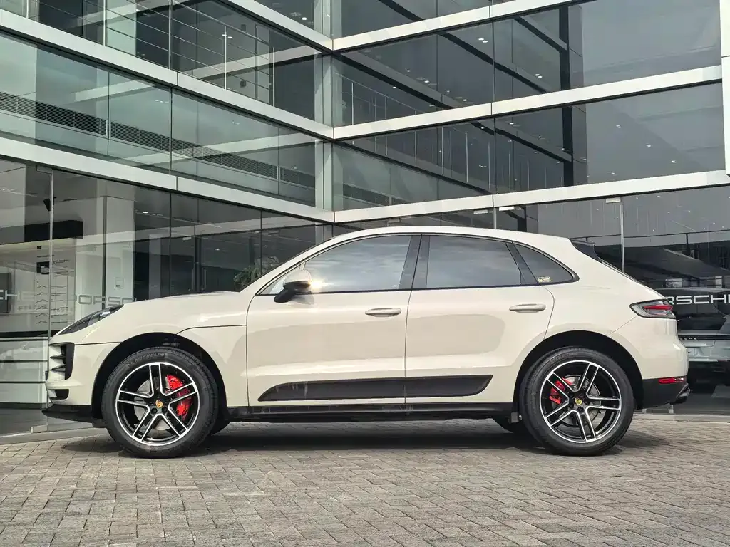 Porsche Macan — фото 5