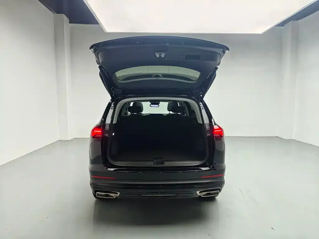 Buick Envision Plus — фото 7