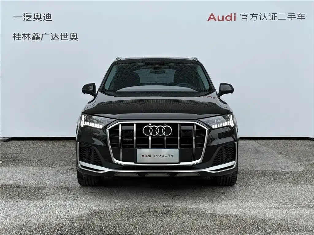 Audi Q7 — фото 5
