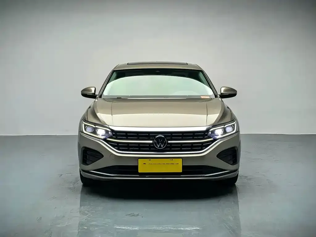 Volkswagen Passat — фото 3