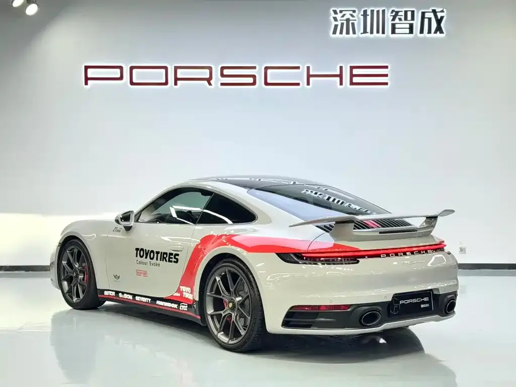 Porsche 911 — фото 6
