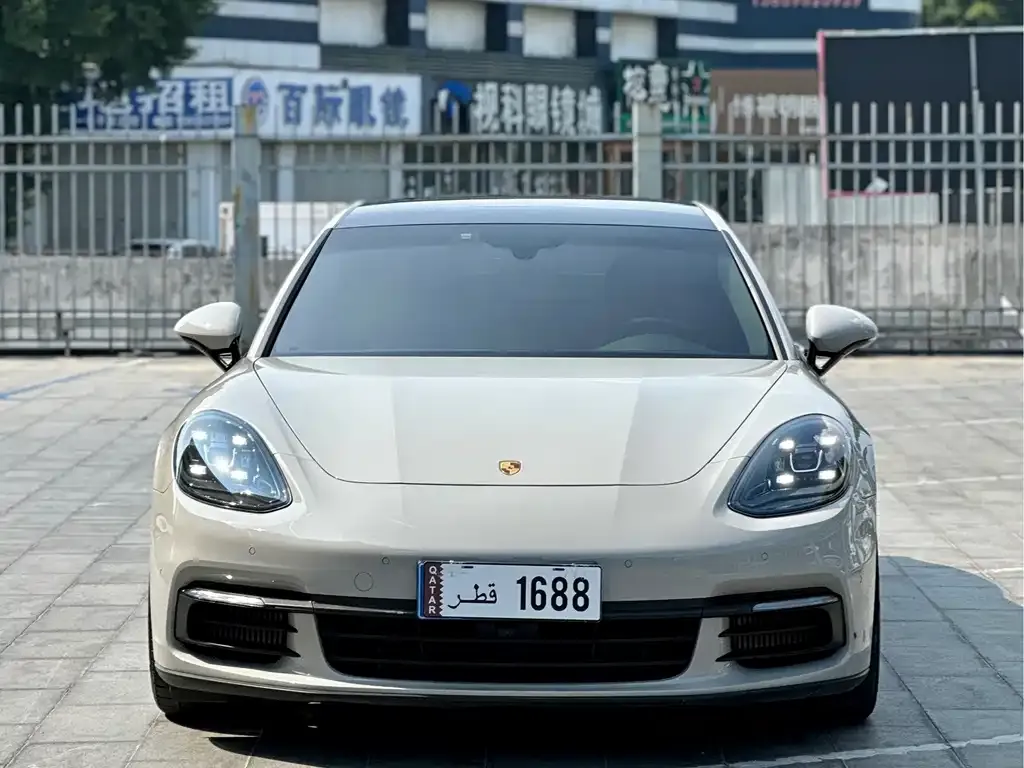 Porsche Panamera — фото 4