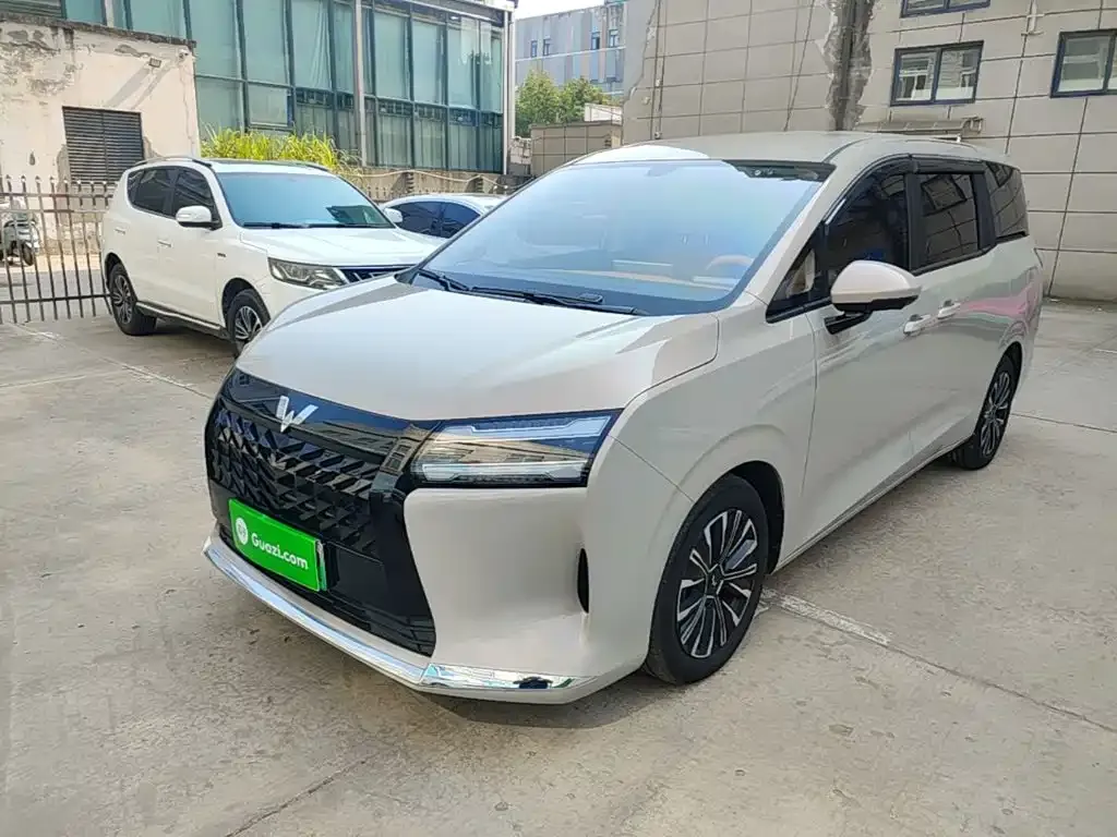 Wuling Xingguang 730 New Energy — фото 2