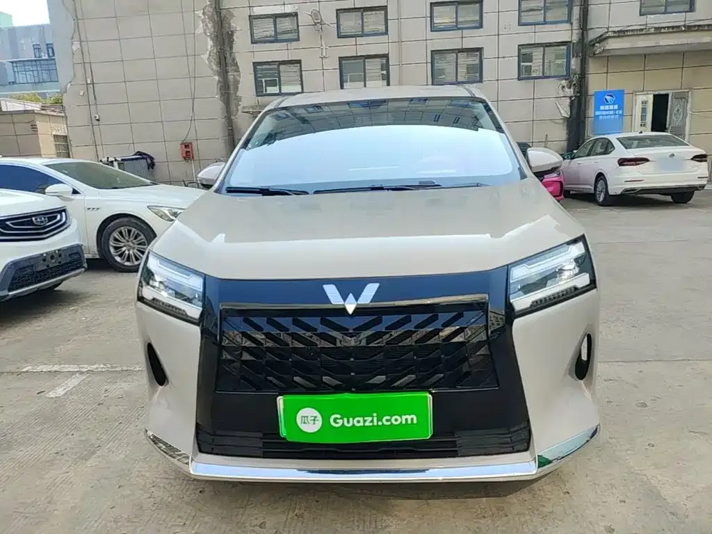 Wuling Xingguang 730 New Energy — фото 6