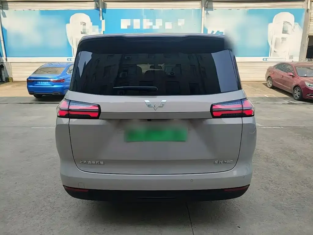 Wuling Xingguang 730 New Energy — фото 4