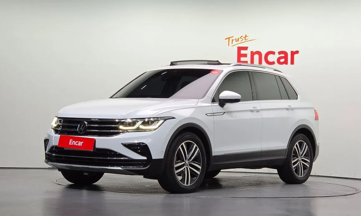 Volkswagen Tiguan — фото 1