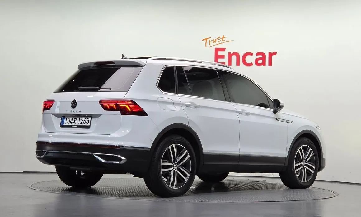 Volkswagen Tiguan — фото 2