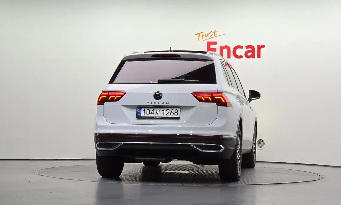 Volkswagen Tiguan — фото 5