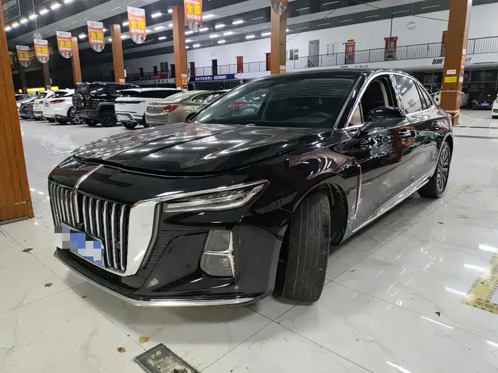 Hongqi H5 — фото 1