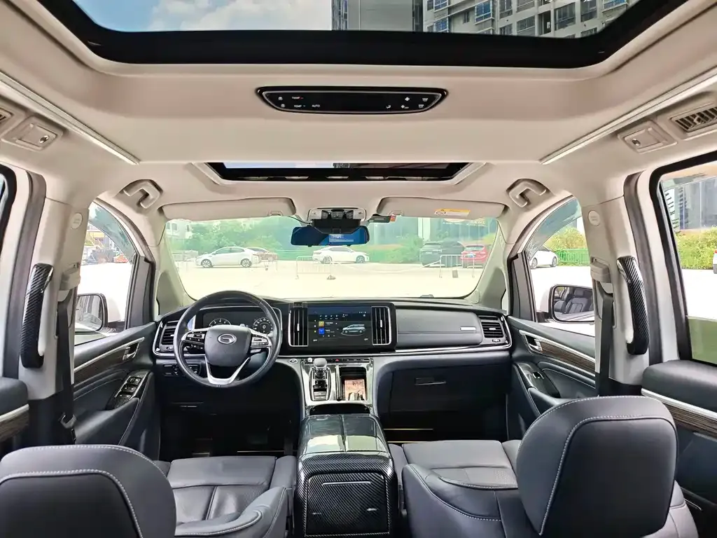 GAC Motor Trumpchi M8 — фото 4