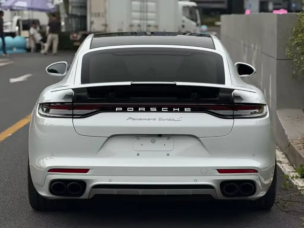 Porsche Panamera — фото 2