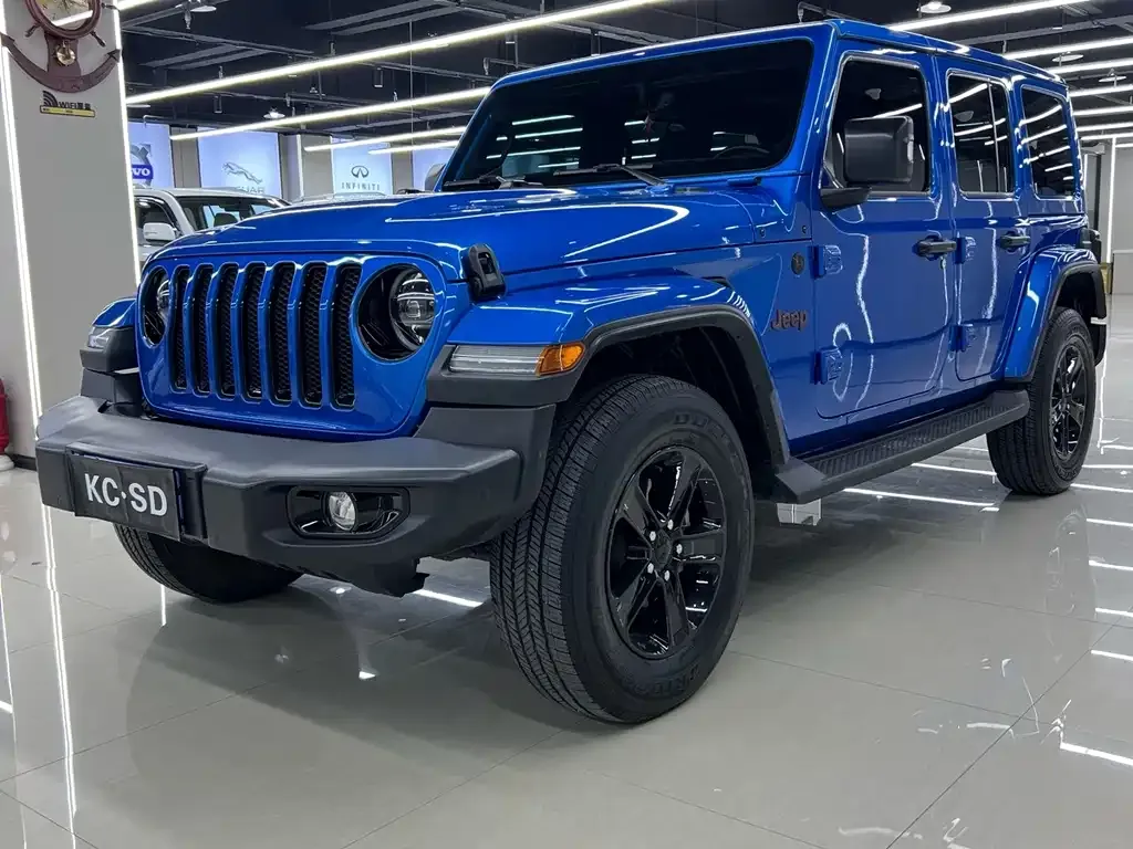 Jeep Wrangler — фото 1