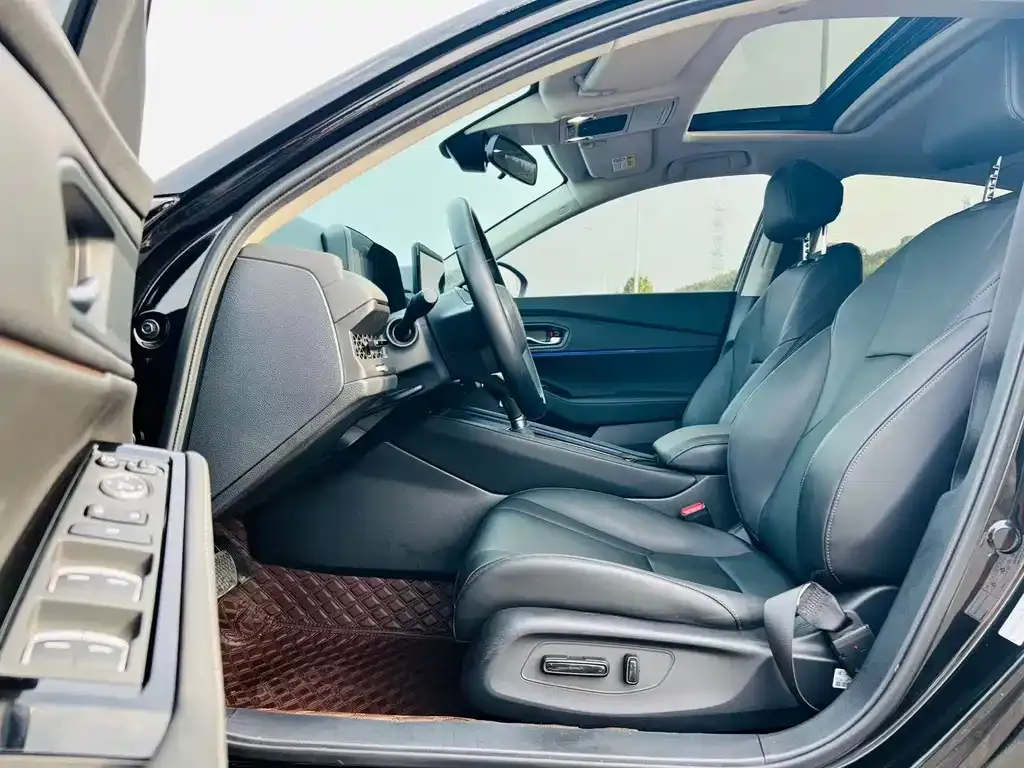 Honda Accord — фото 3