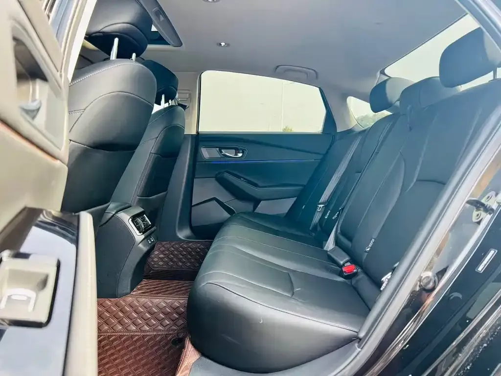 Honda Accord — фото 2