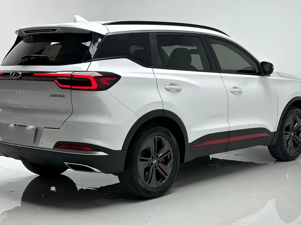 Chery Tiggo 7 — фото 4