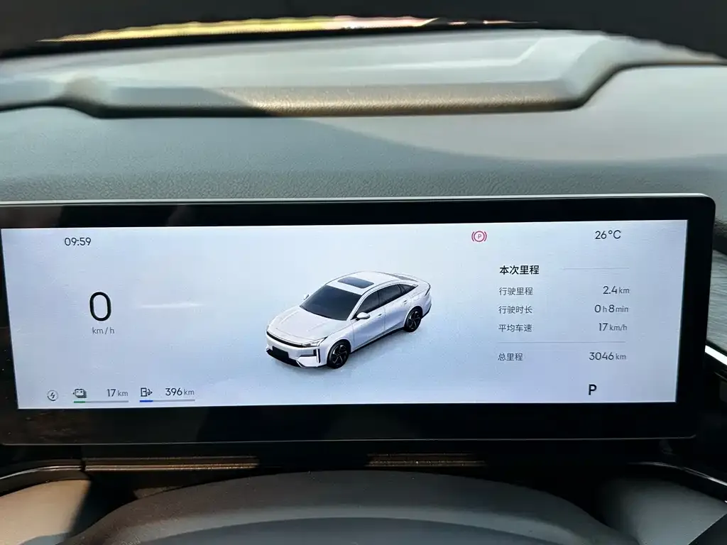 Geely Galaxy L6 — фото 6