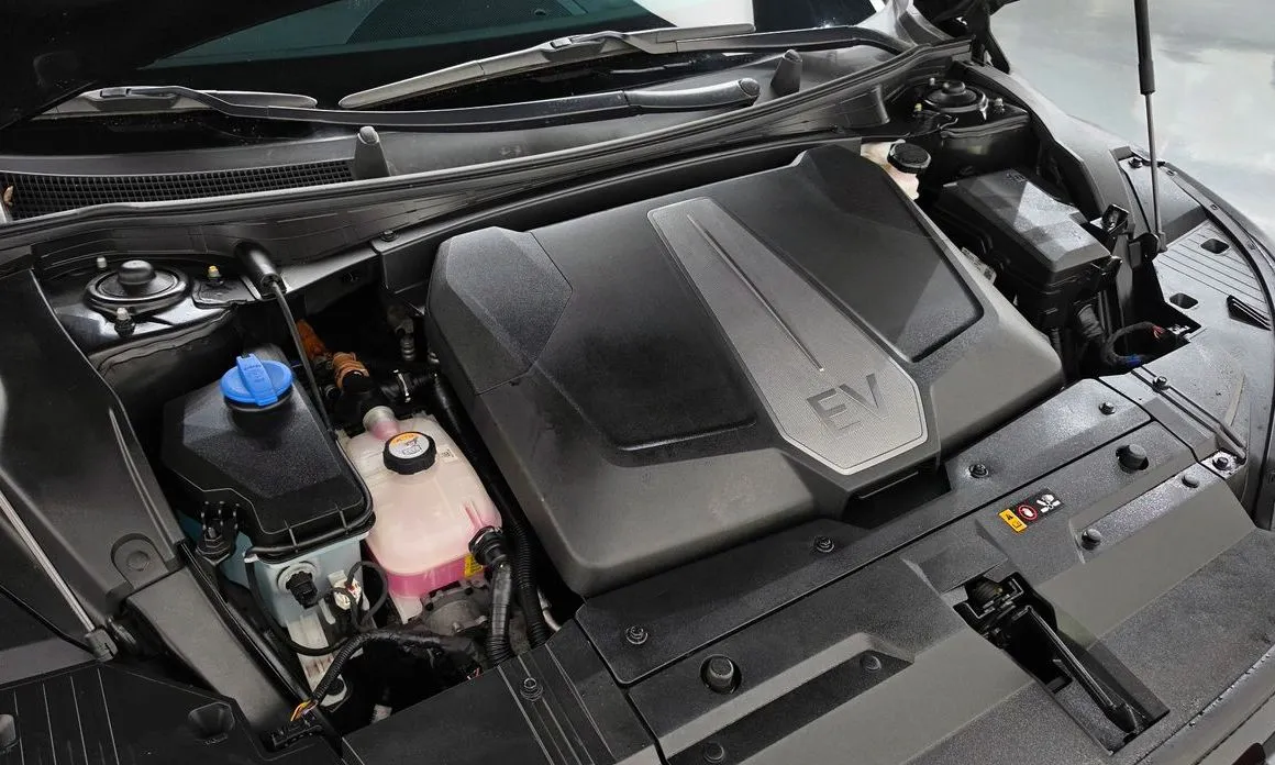 Kia EV6 — фото 7