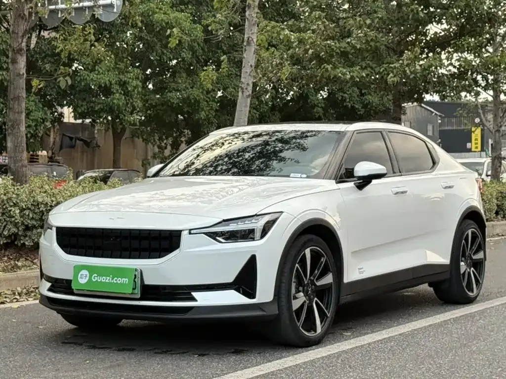 Polestar Polestar 2 — фото 10