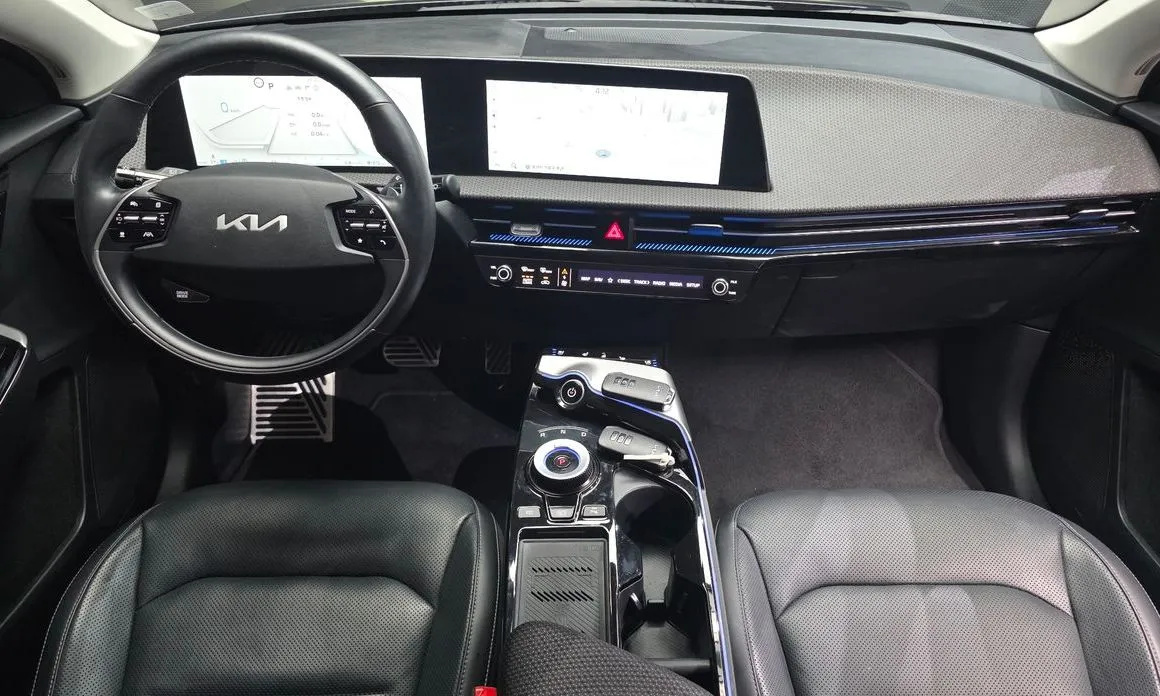 Kia EV6 — фото 7
