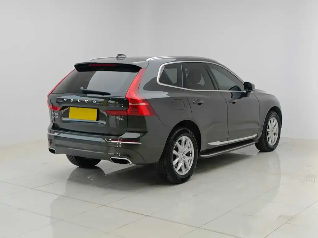 Volvo XC60 — фото 2