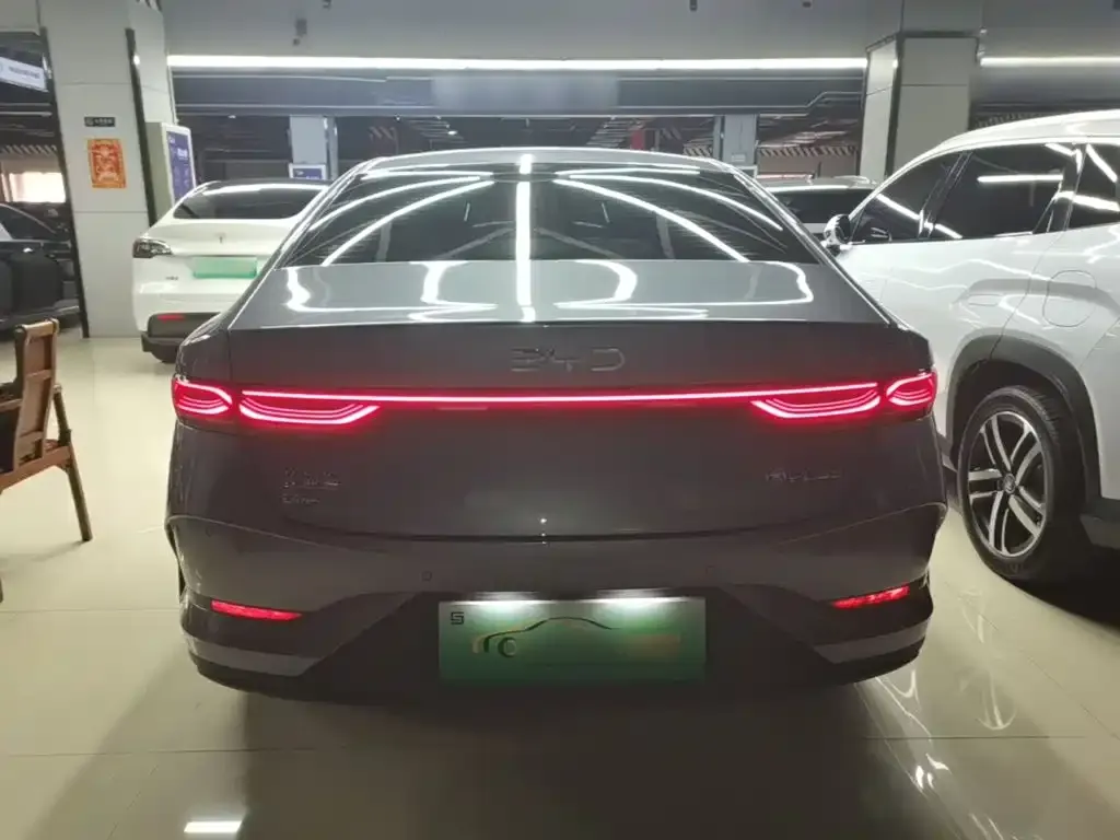 BYD Qin PLUS — фото 10