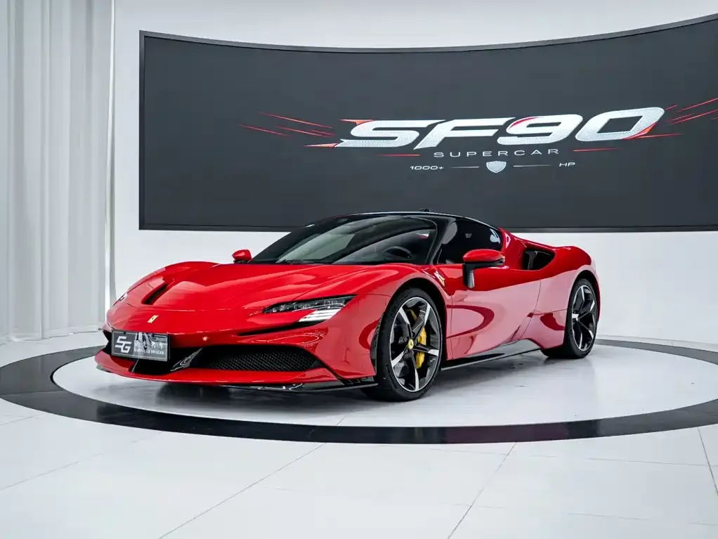 Ferrari SF90 — фото 1