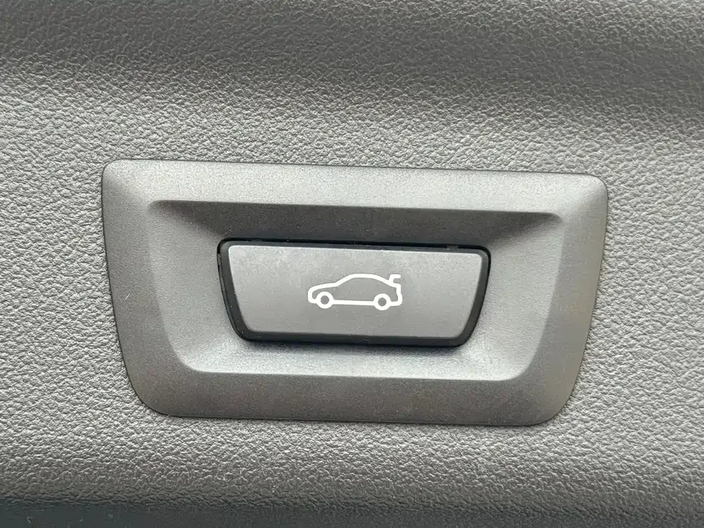 BMW X1 — фото 10