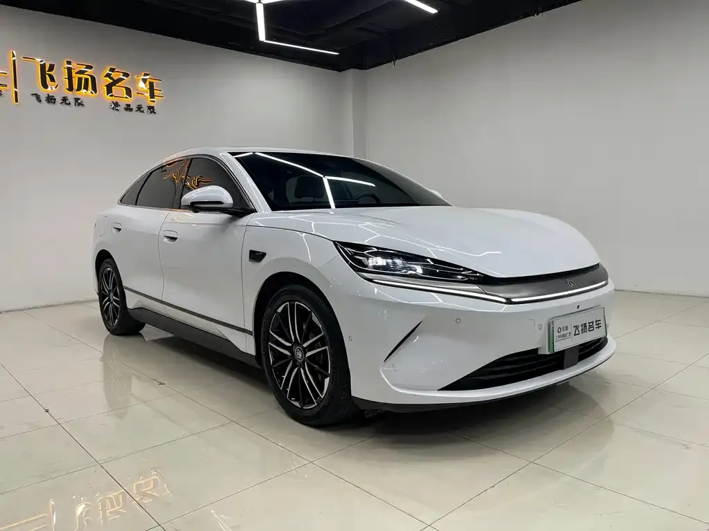 BYD Qin L — фото 4