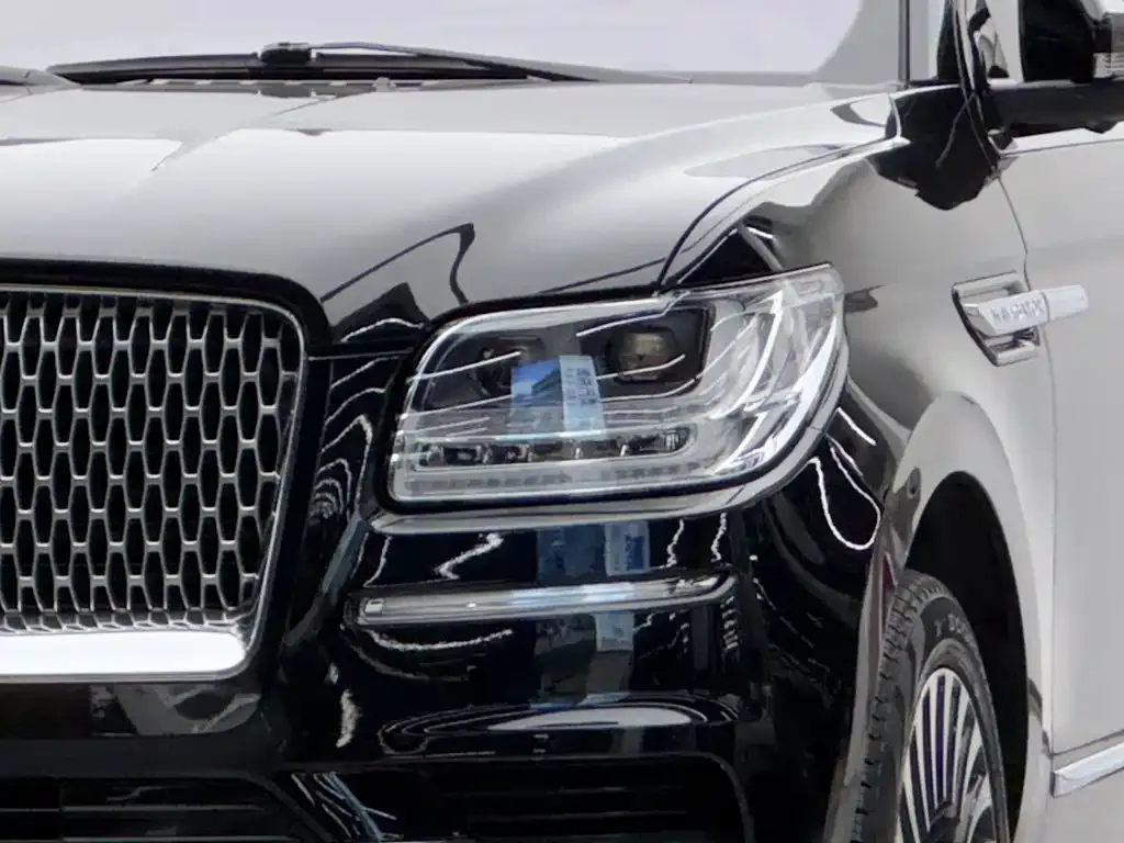 Lincoln Navigator — фото 10