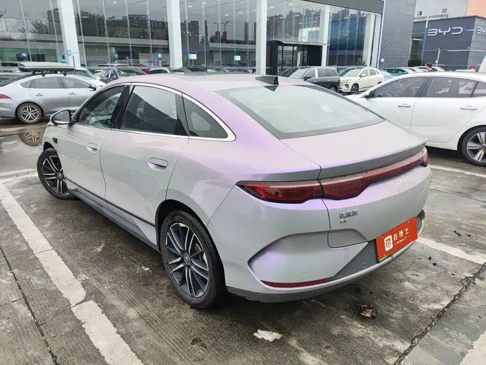 BYD Qin L — фото 6