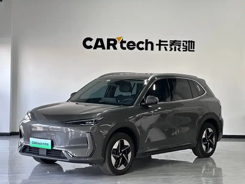 Geely Galaxy E5 — фото 1