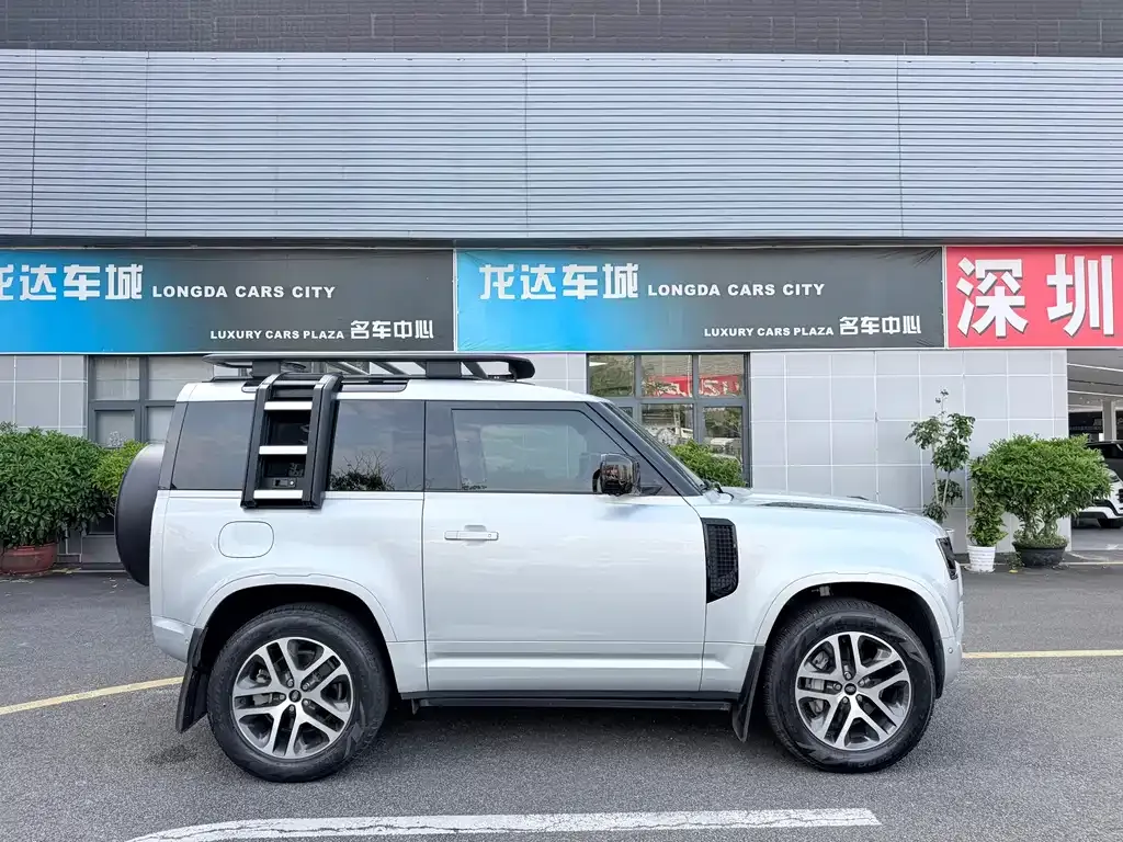 Land Rover Defender — фото 3