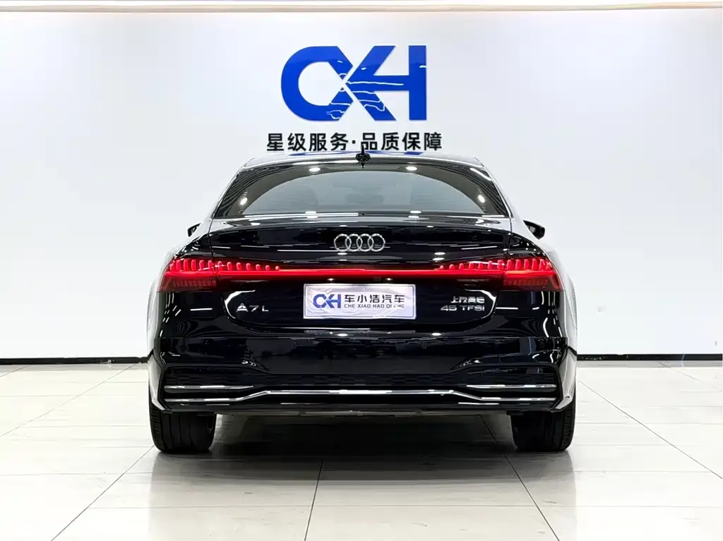 Audi A7L — фото 2