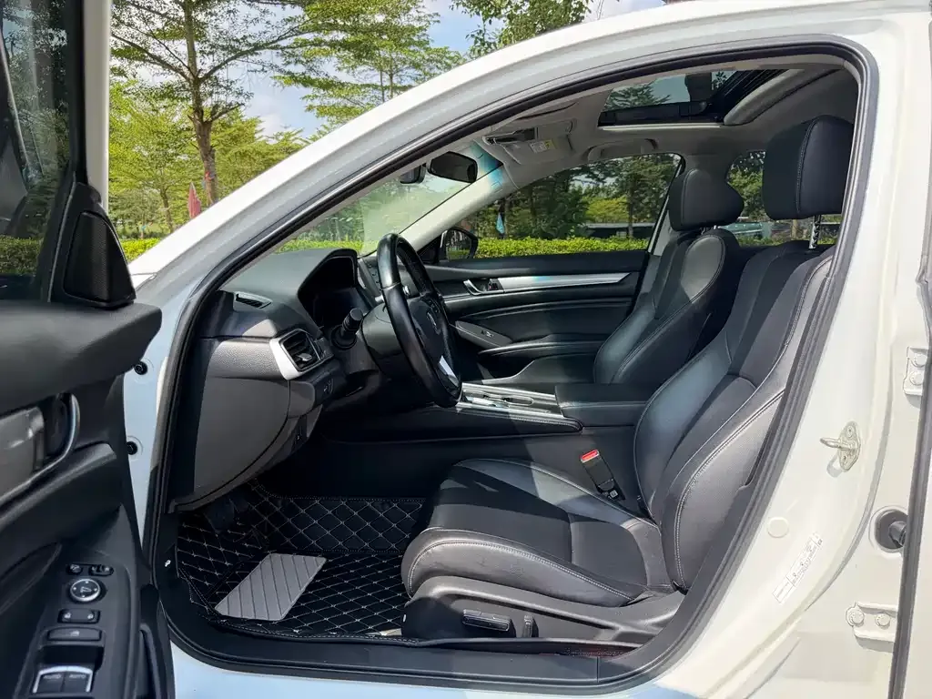 Honda Accord — фото 2