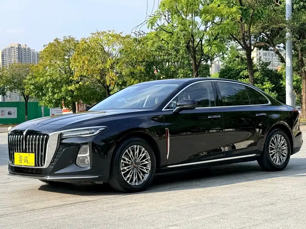 Hongqi H5 — фото 1