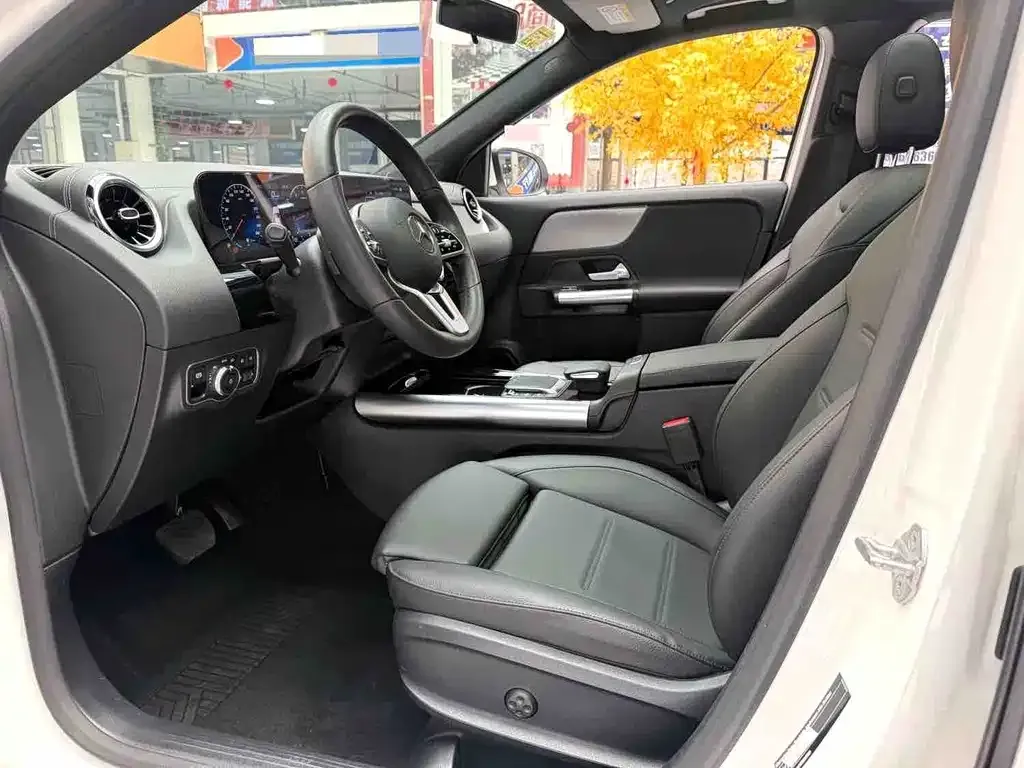 Mercedes-Benz GLA — фото 2