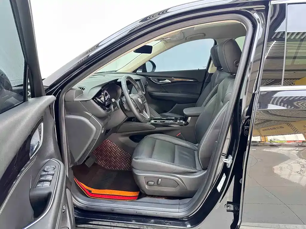 Buick Envision Plus — фото 10
