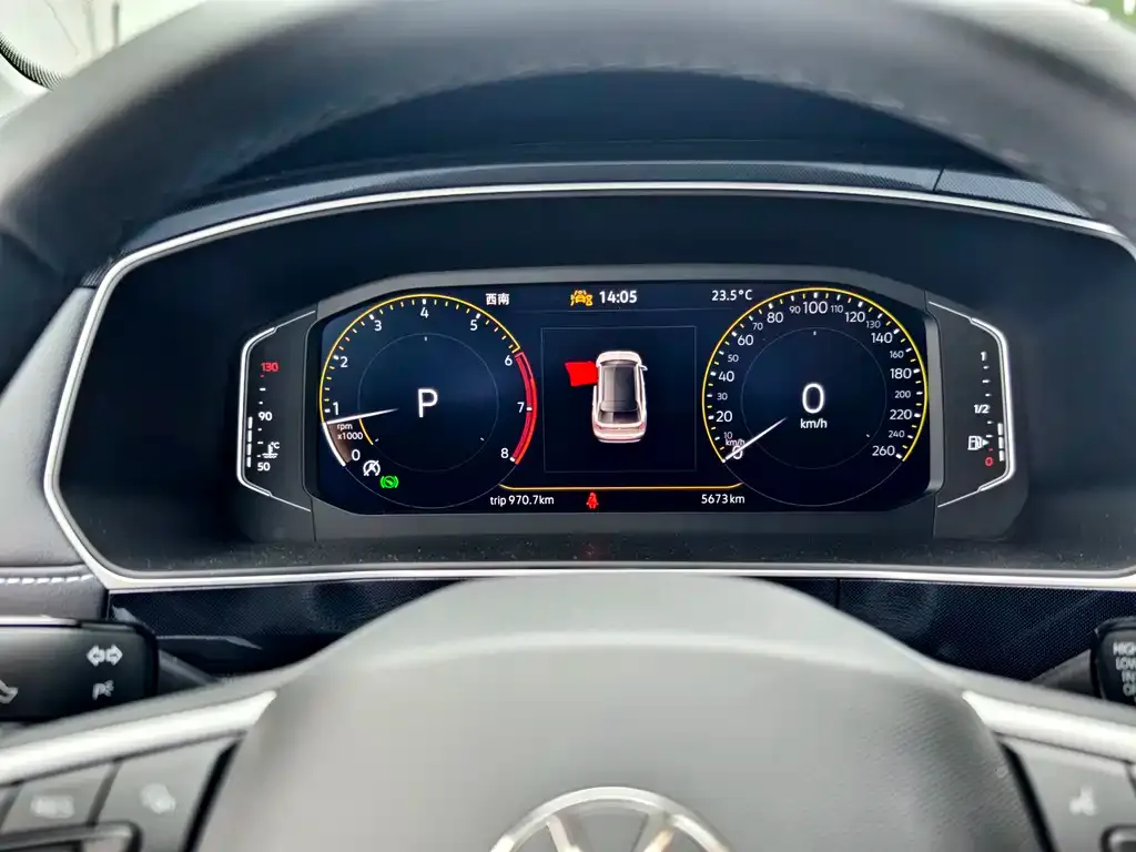 Volkswagen Tharu — фото 2