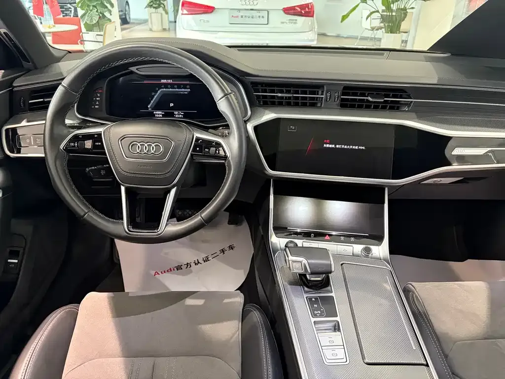 Audi A6L — фото 2
