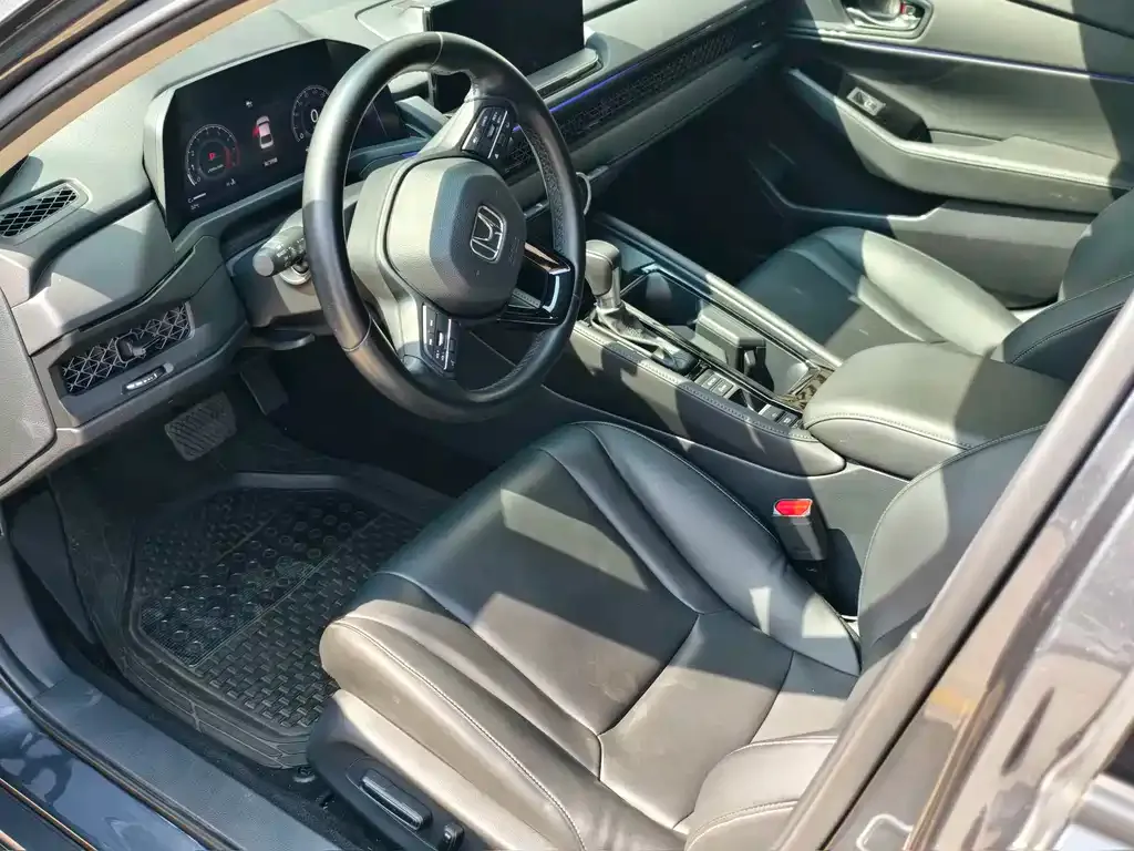 Honda Accord — фото 2