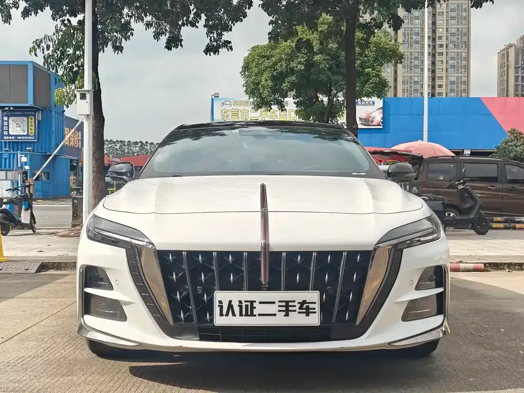 Hongqi H6 — фото 7