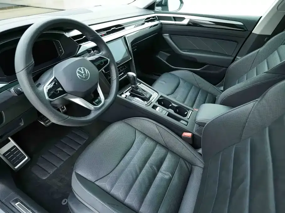 Volkswagen CC — фото 6