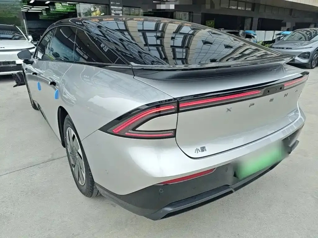 XPeng P7+ — фото 10