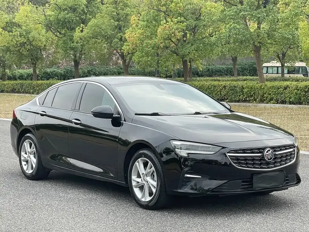 Buick Regal — фото 10