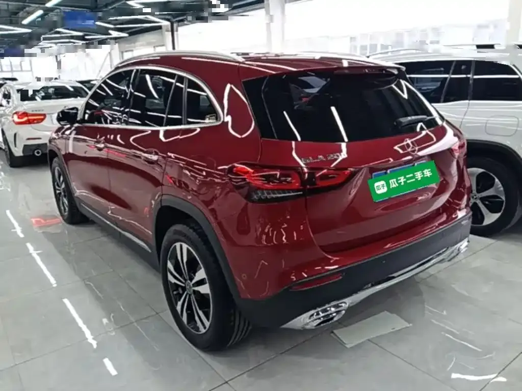 Mercedes-Benz GLA — фото 7