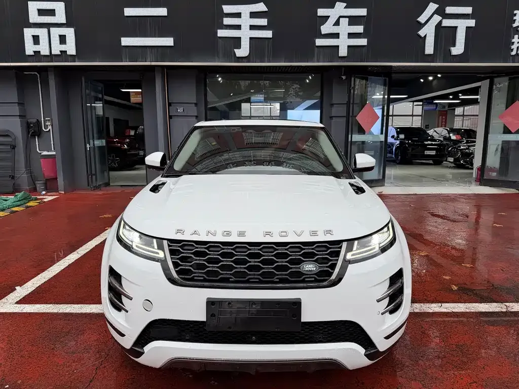 Land Rover Evoque PHEV — фото 1